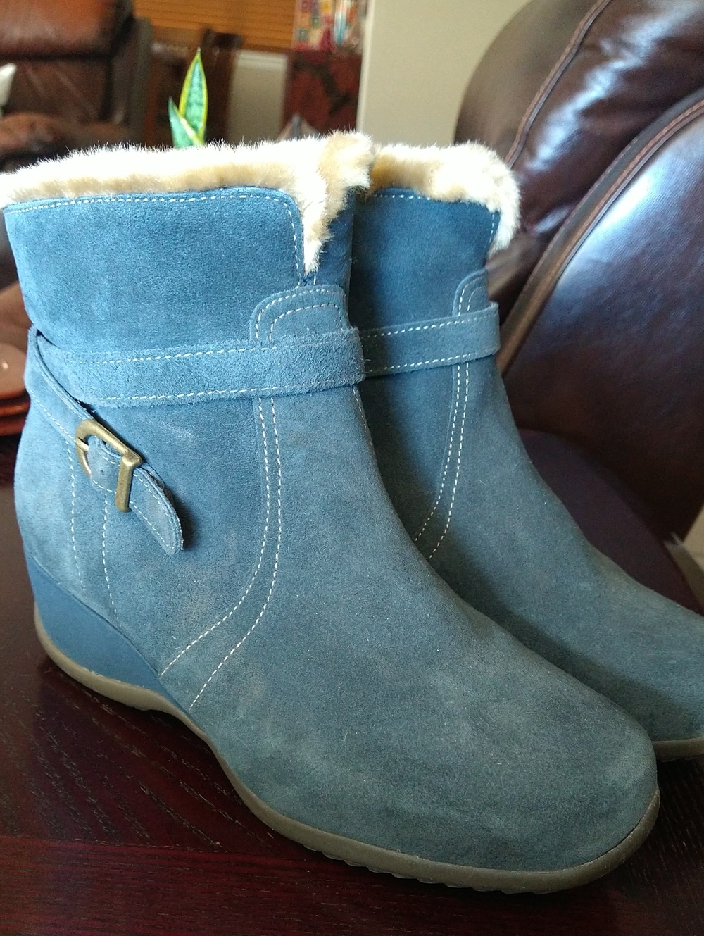 Sporto Blue Suede Faux-Fur Lined Ankle Boot with Buckle